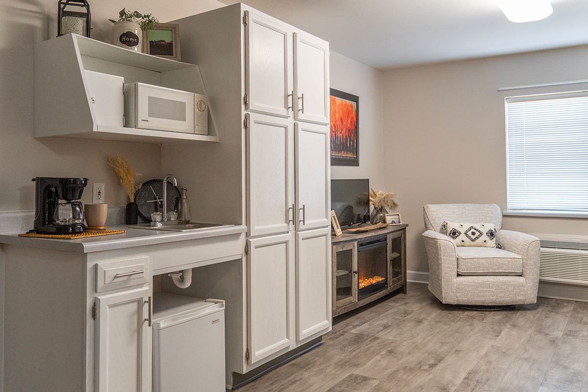 Apple Valley Place Al Home Shm Cc 5 - Apple Valley Place Of Charles City